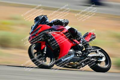 media/May-31-2025-Classic Track Day (Sat) [[da23ab3028]]/Group A/Session 2 (Turns 1 and 3)/